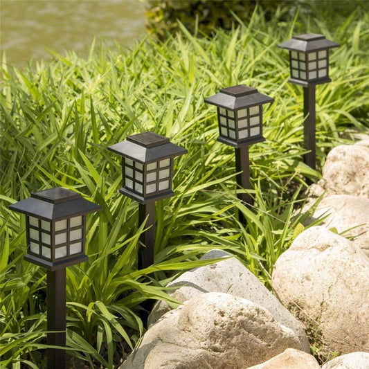Aesthetic Garden Pathway Solar Lamp